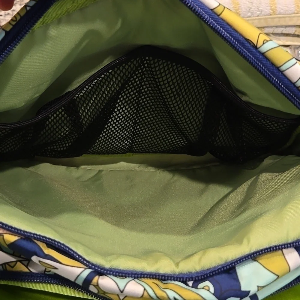 JU JU BE MESSANGER DIAPER BAG. GREEN, BLUE AND WHITE PAISLEY  AND FLORAL.